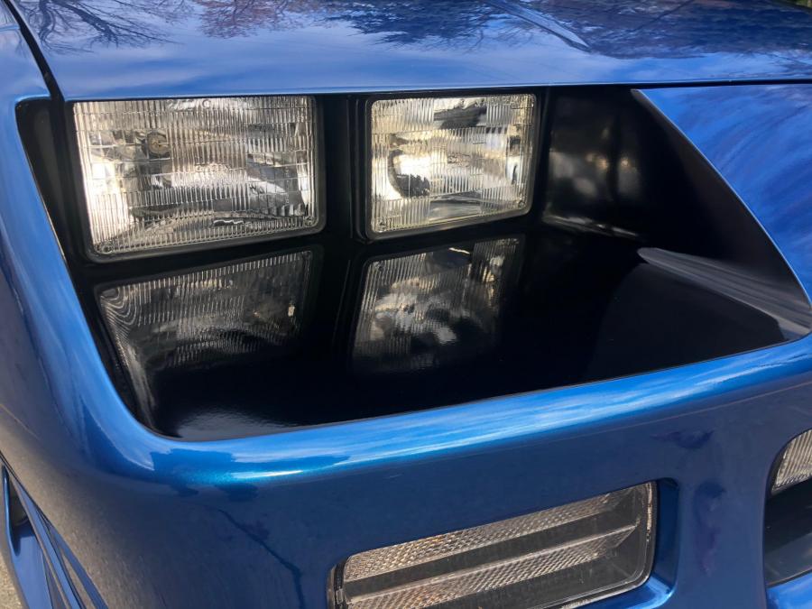 Детали экстерьера Chevrolet Camaro Z28 IROC-Z (1FP87) 1991 года  (фото 11 из 46)